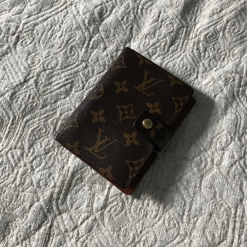 Louis Vuitton Passport Wallet